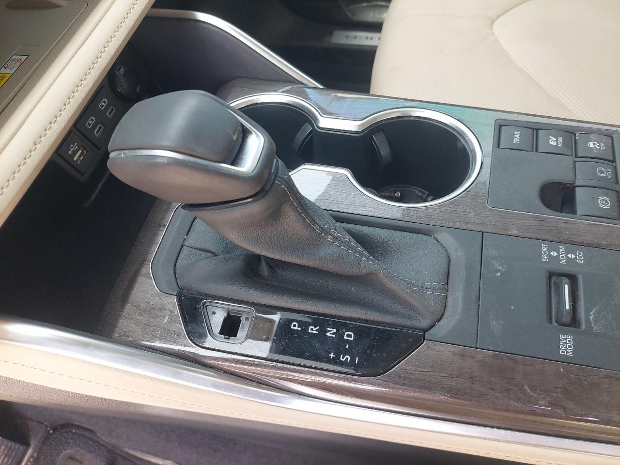 5TDLB3CH5PS593548 - 2010 Toyota highlander - #56259745