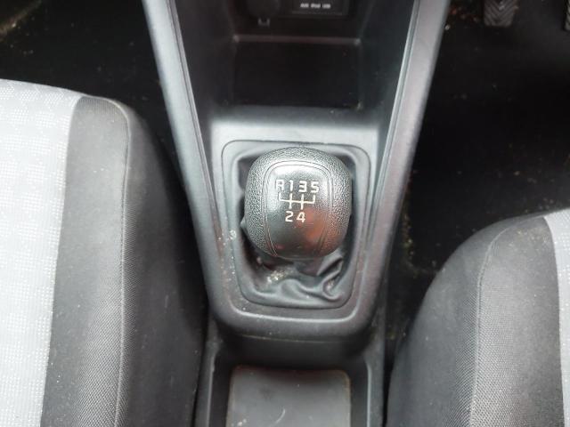 2016 KIA VENGA 1 IS