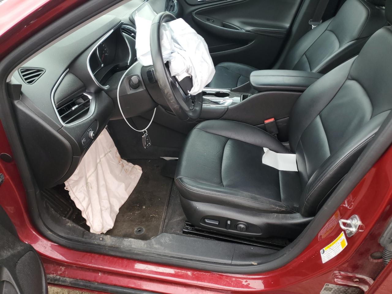 1G1ZD5ST1JF263976 CHEVROLET MALIBU 2018