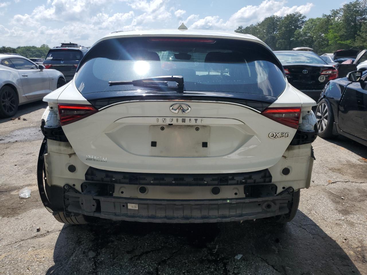 2017 Infiniti Qx30 Base VIN: SJKCH5CPXHA036311 Lot: 56222825