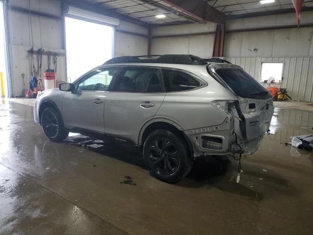  SUBARU OUTBACK 2022 Silver