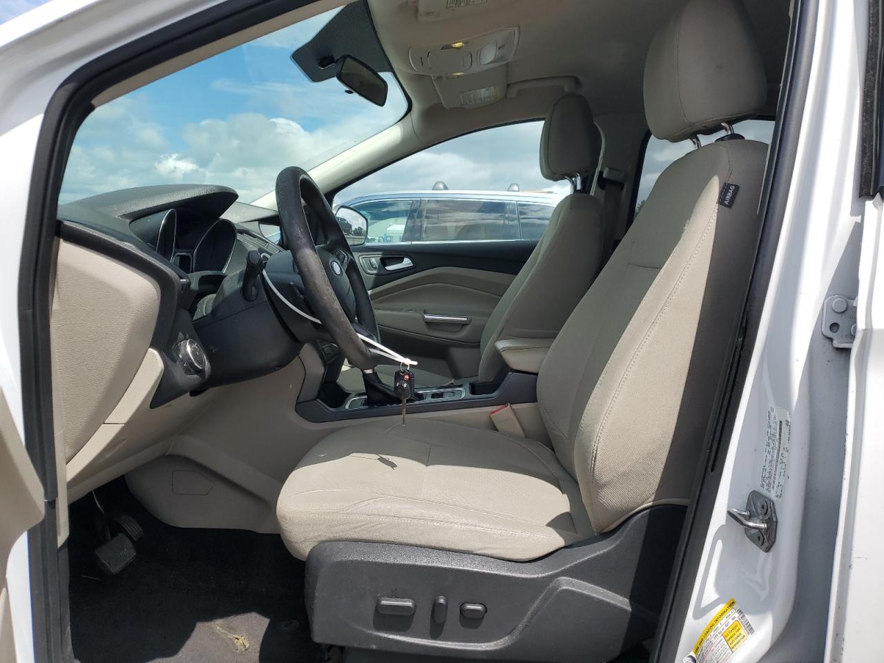1FMCU9GD6HUD95302 FORD ESCAPE 2017