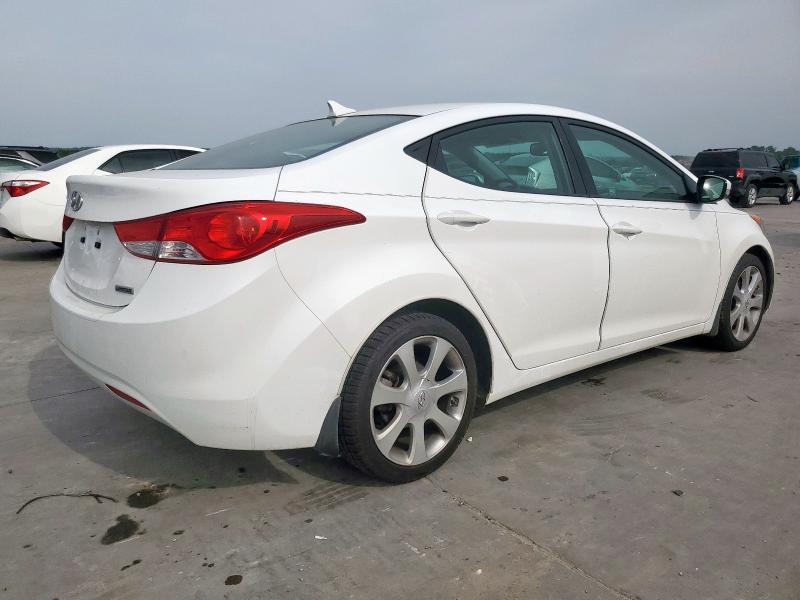  HYUNDAI ELANTRA 2013 Белый