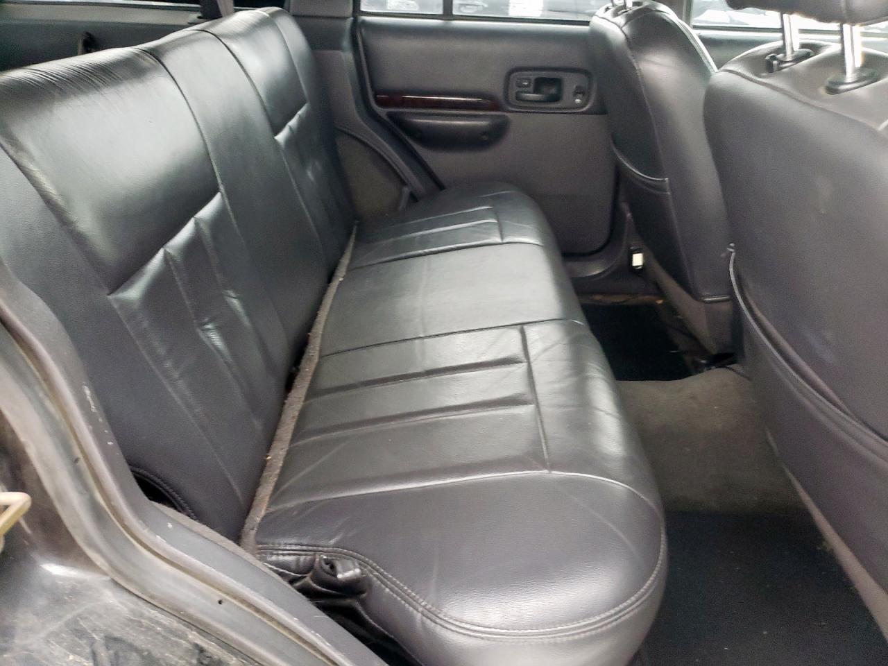 2000 Jeep Cherokee Limited VIN: 1J4FT68S0YL245122 Lot: 58649085