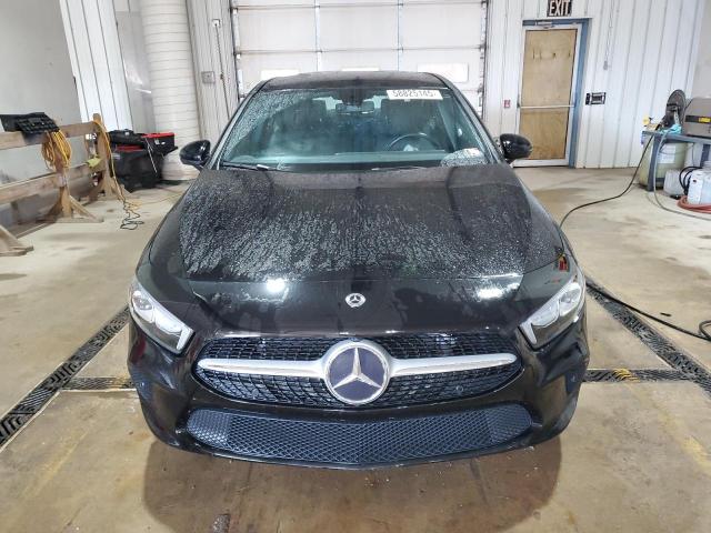  MERCEDES-BENZ A-CLASS 2022 Czarny