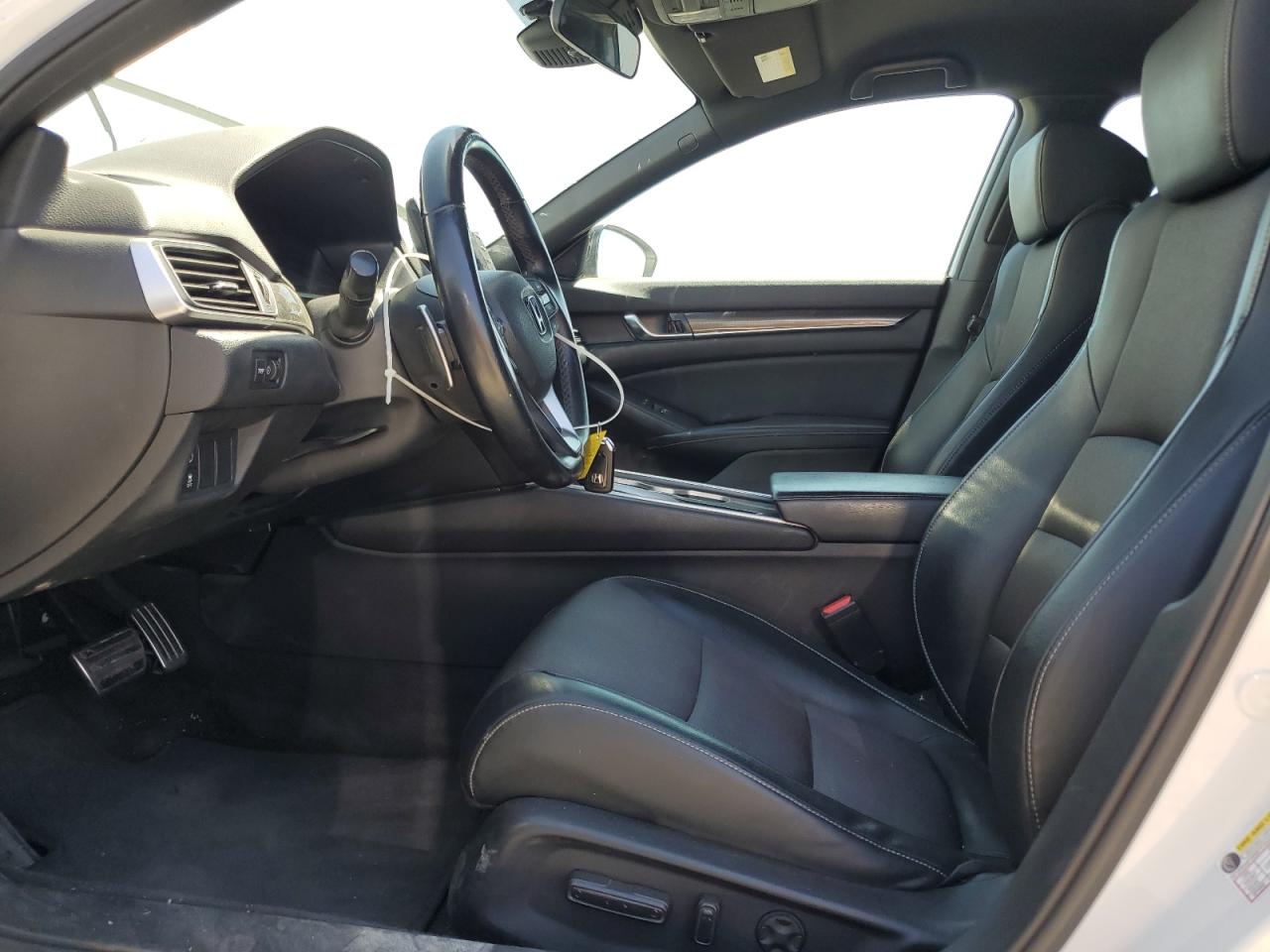 1HGCV1F39JA039379 HONDA ACCORD 2018
