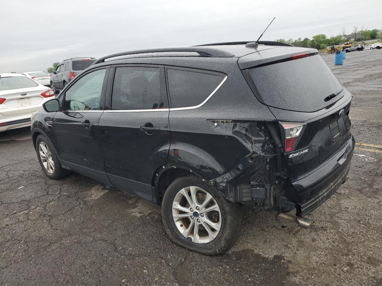 1FMCU9GD0HUA31134 FORD ESCAPE 2017