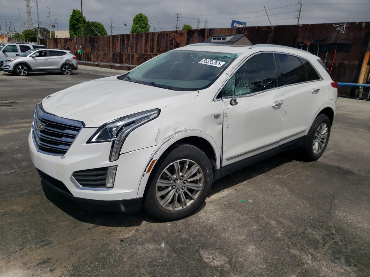 2017 Cadillac Xt5 Luxury for Sale in Wilmington, CA - All Over