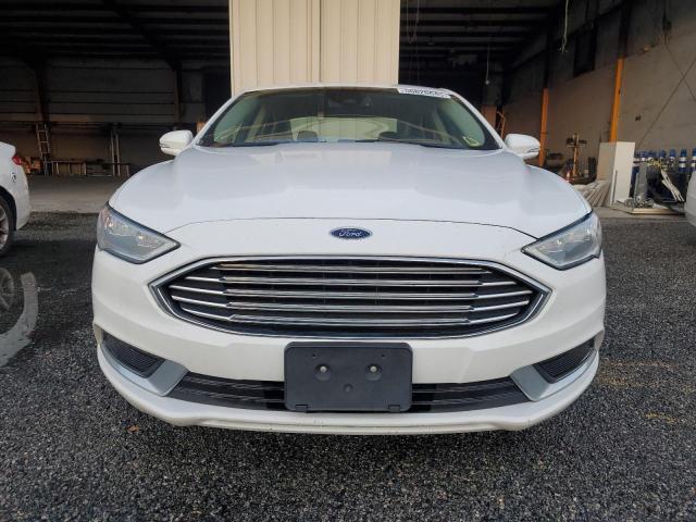  FORD FUSION 2018 Білий