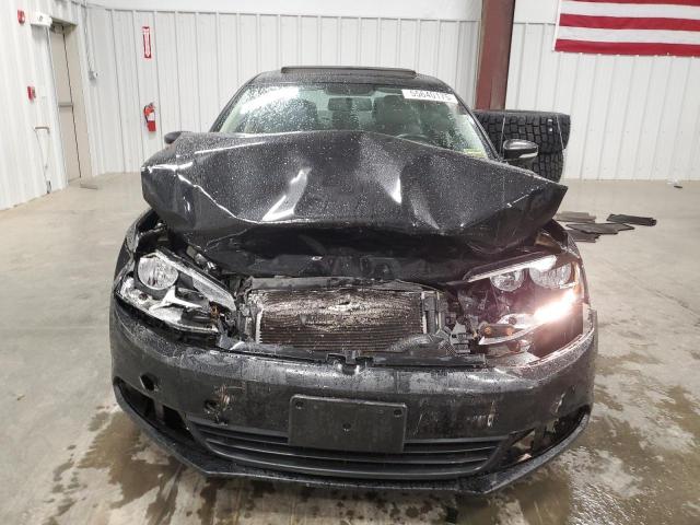 Седани VOLKSWAGEN JETTA 2012 Чорний