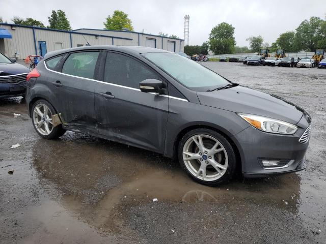 Хэтчбеки FORD FOCUS 2016 Серый