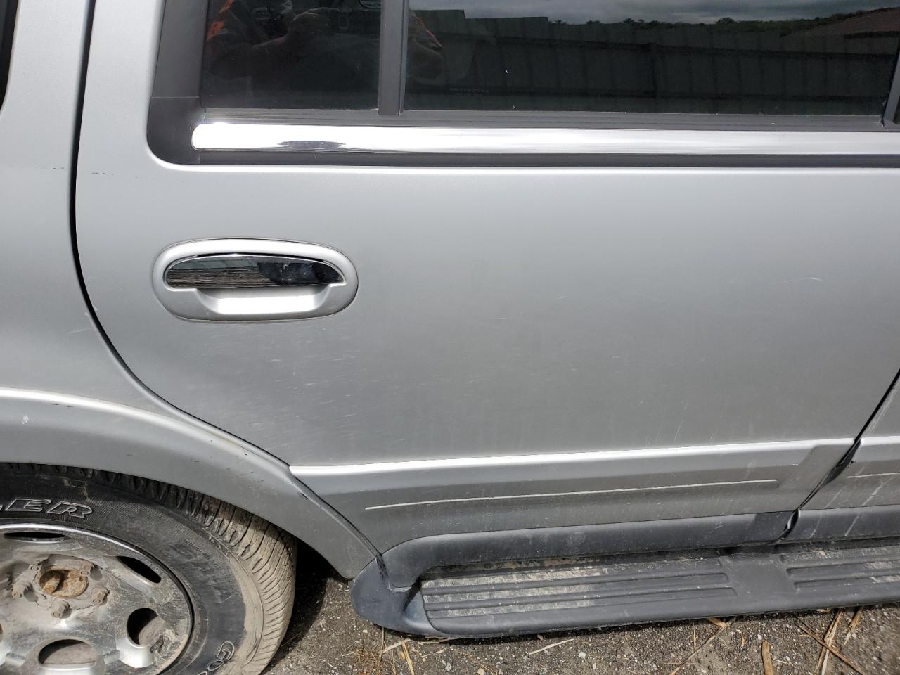 1999 Lincoln Navigator VIN: 5LMPU28A7XLJ31116 Lot: 57876035