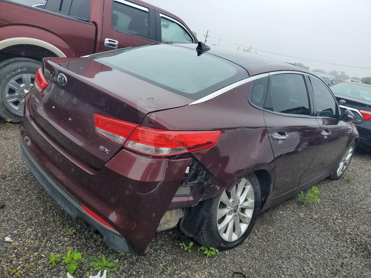 2016 Kia Optima - Image 3