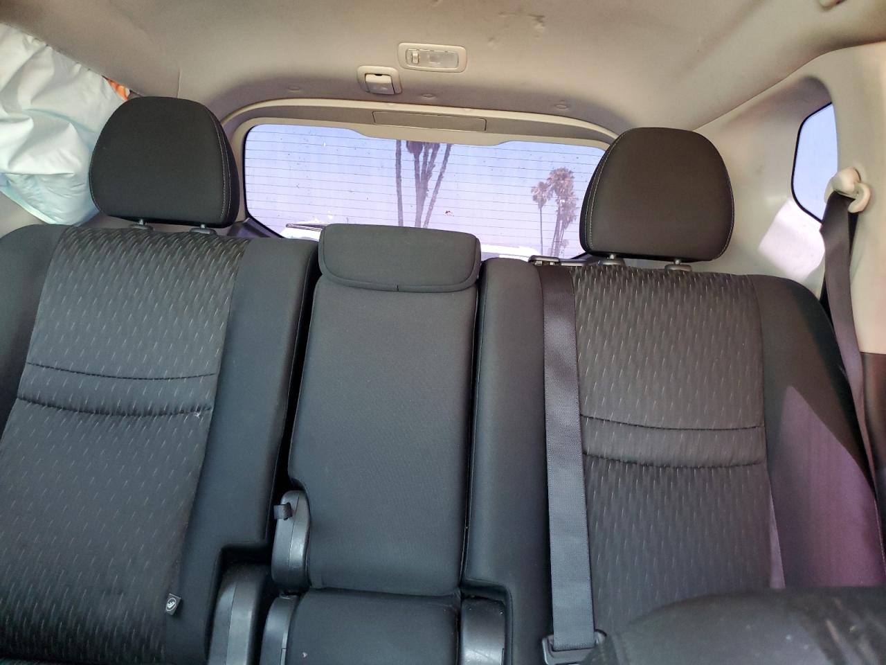 JN8AT2MTXKW255173 NISSAN ROGUE 2019