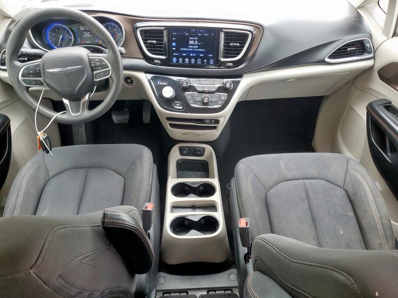 Minivans CHRYSLER PACIFICA 2017 tan