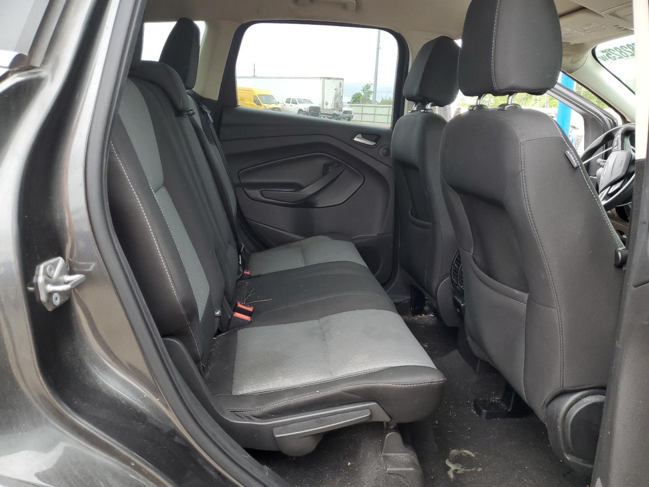 1FMCU0GD0HUB41886 FORD ESCAPE 2017