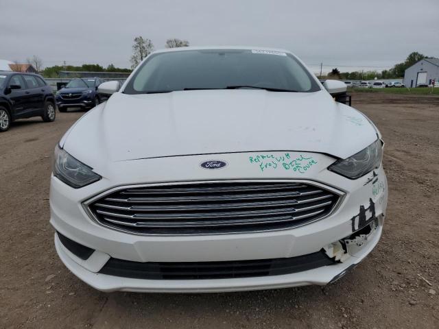  FORD FUSION 2017 Белый