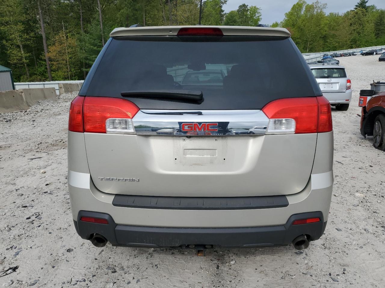 2015 GMC Terrain Sle VIN: 2GKFLRE36F6225407 Lot: 56825945