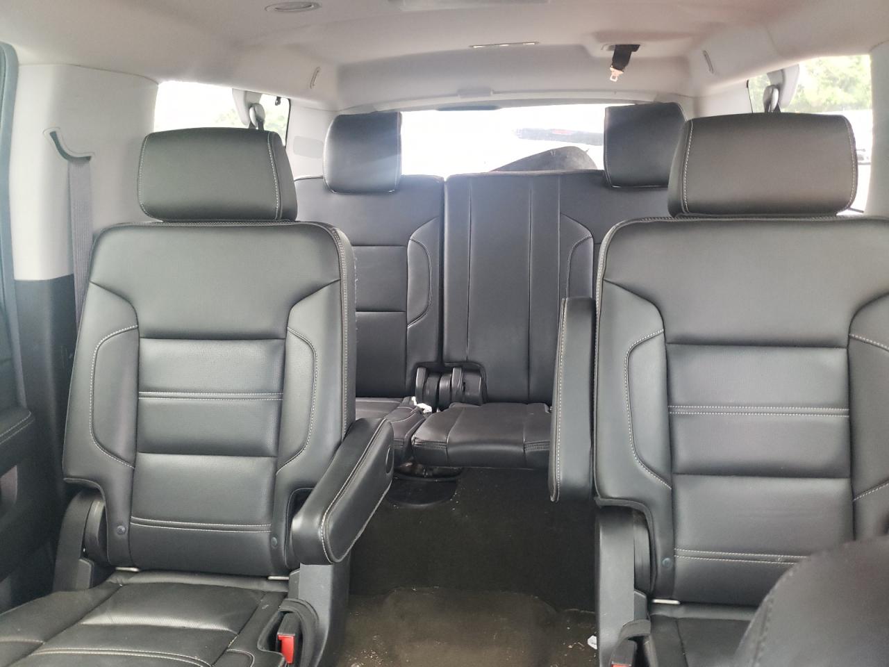 2015 GMC Yukon Xl Denali VIN: 1GKS2JKJ3FR714499 Lot: 57088785