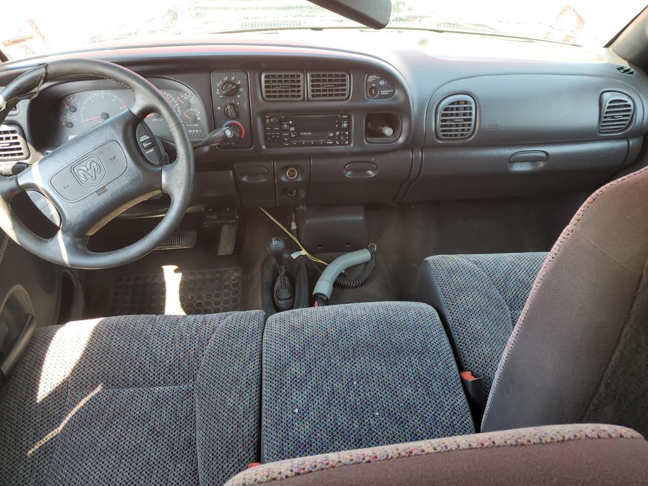 1999 Dodge Ram 2500 VIN: 1B7KF23WXXJ513330 Lot: 55805525