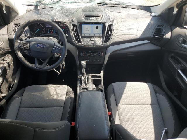  FORD ESCAPE 2017 Srebrny