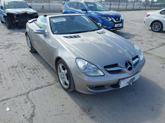 2004 MERCEDES BENZ SLK