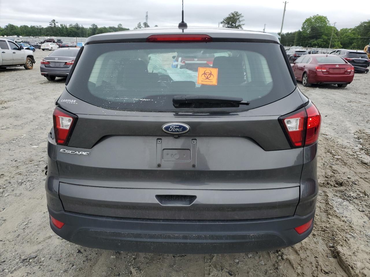 1FMCU0F75KUB94005 FORD ESCAPE 2019