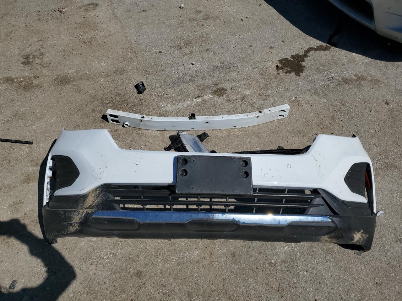 3GNAXKEG0RL205052 CHEVROLET EQUINOX 2024