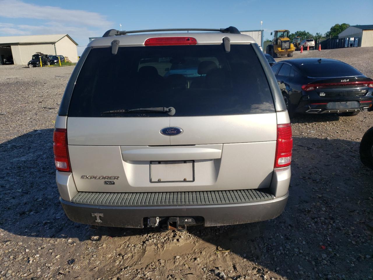 2004 Ford Explorer Xlt VIN: 1FMZU73K44UA75313 Lot: 56518635