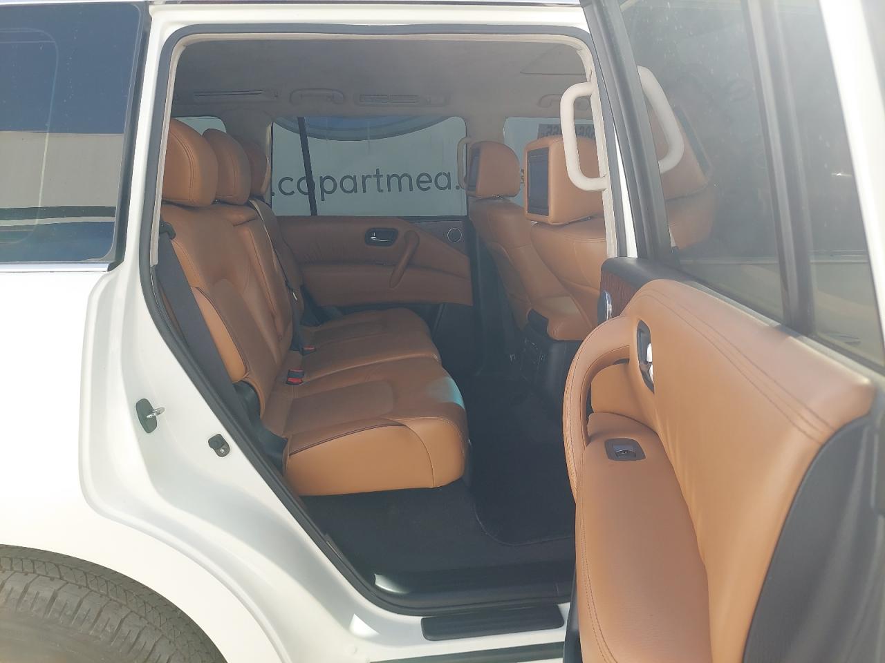 JN8AY2NYXH9307341 - 2017 Nissan Patrol - #58645265