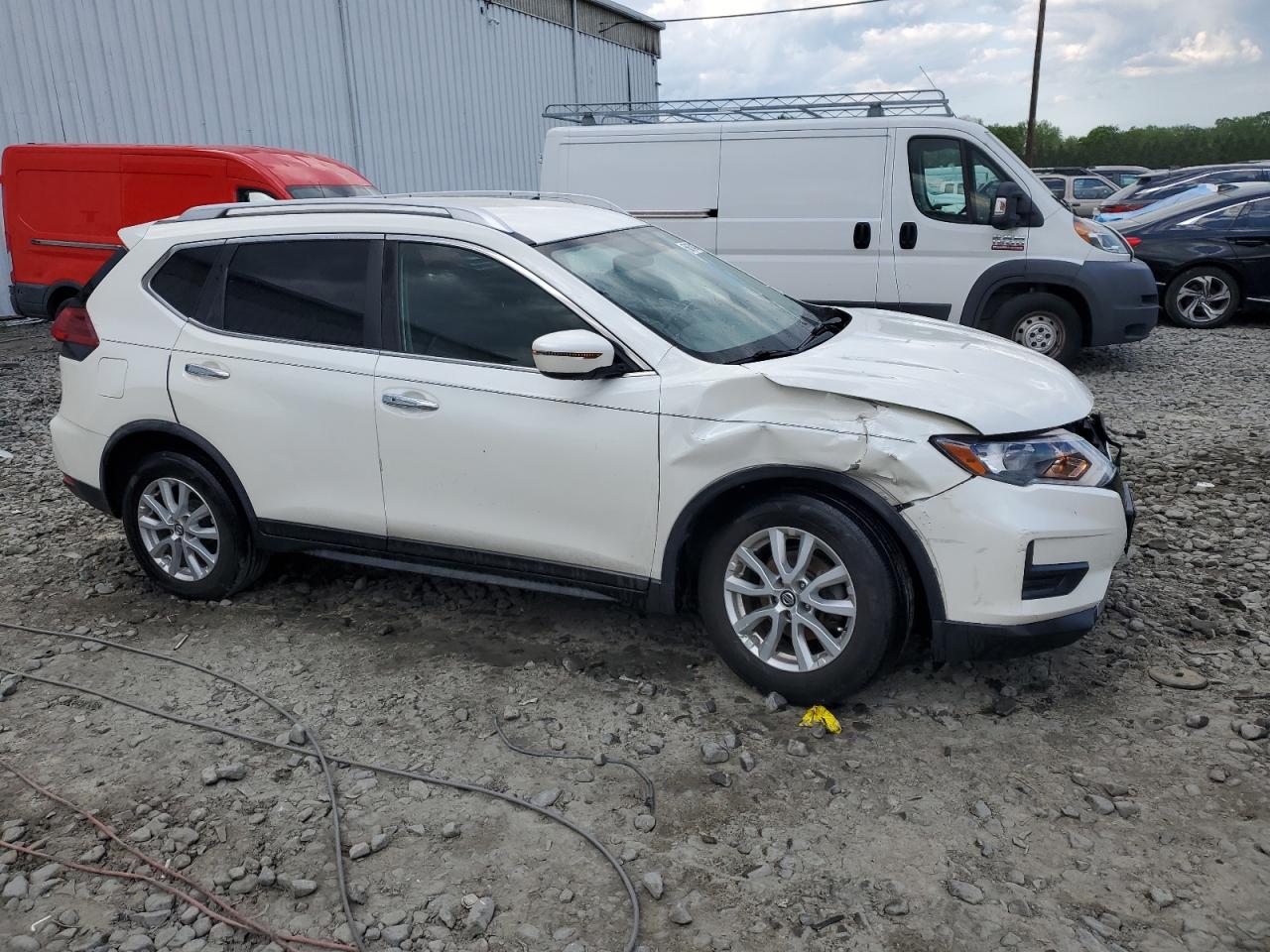 JN8AT2MV3JW351503 NISSAN ROGUE 2018