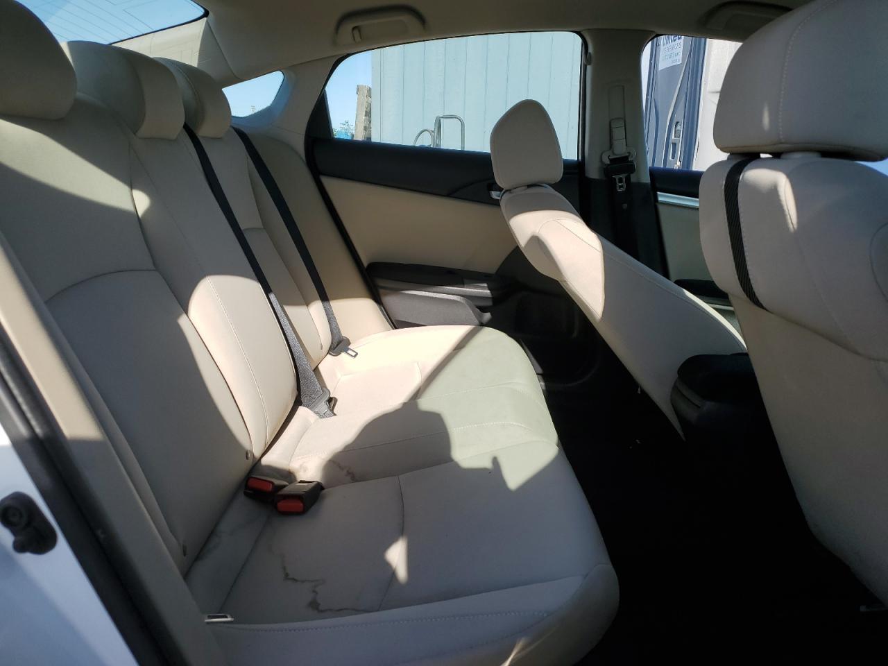 2HGFC2F59HH520108 HONDA CIVIC 2017