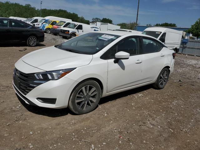  NISSAN VERSA 2024 Білий