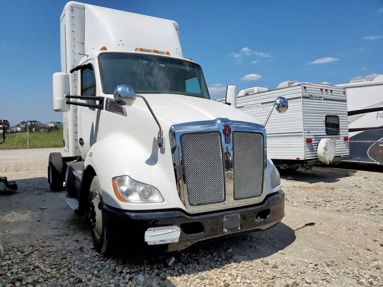 2017 Kenworth T680 Semi Truck en Venta en Grand Prairie, TX - Normal Wear
