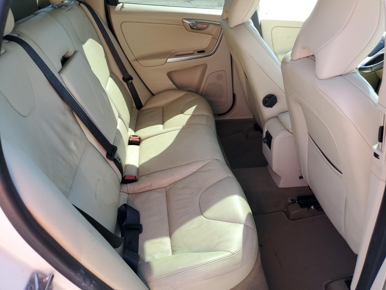 2014 Volvo Xc60 3.2 VIN: YV4952DL8E2552492 Lot: 56603625