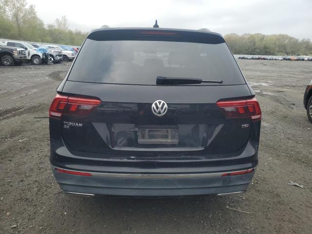  VOLKSWAGEN TIGUAN 2018 Black