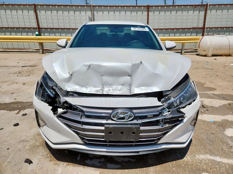  HYUNDAI ELANTRA 2019 Белы
