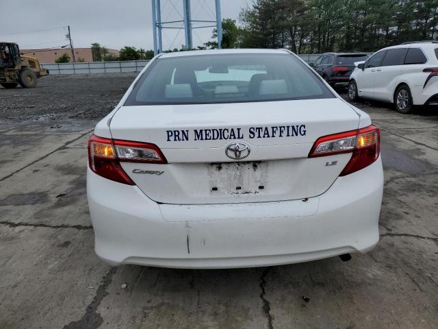  TOYOTA CAMRY 2013 Biały