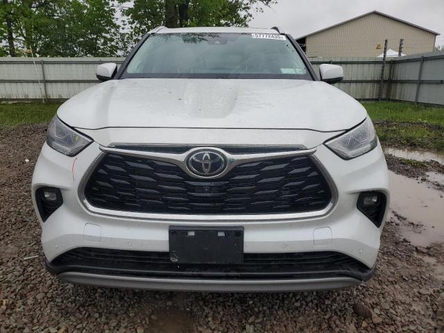  TOYOTA HIGHLANDER 2022 Biały