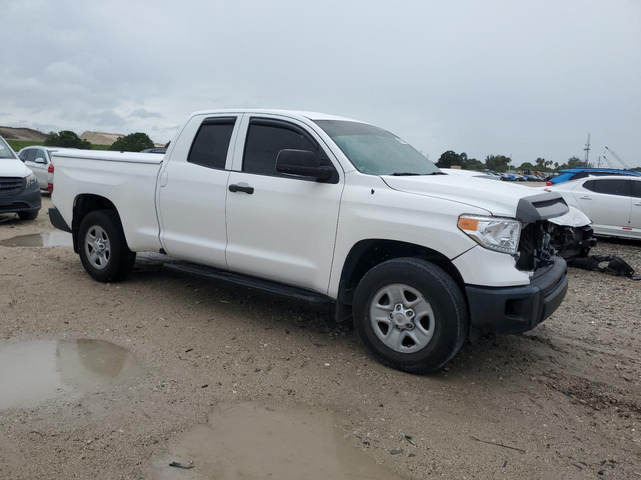 5TFRW5F11HX212394 TOYOTA TUNDRA 2017