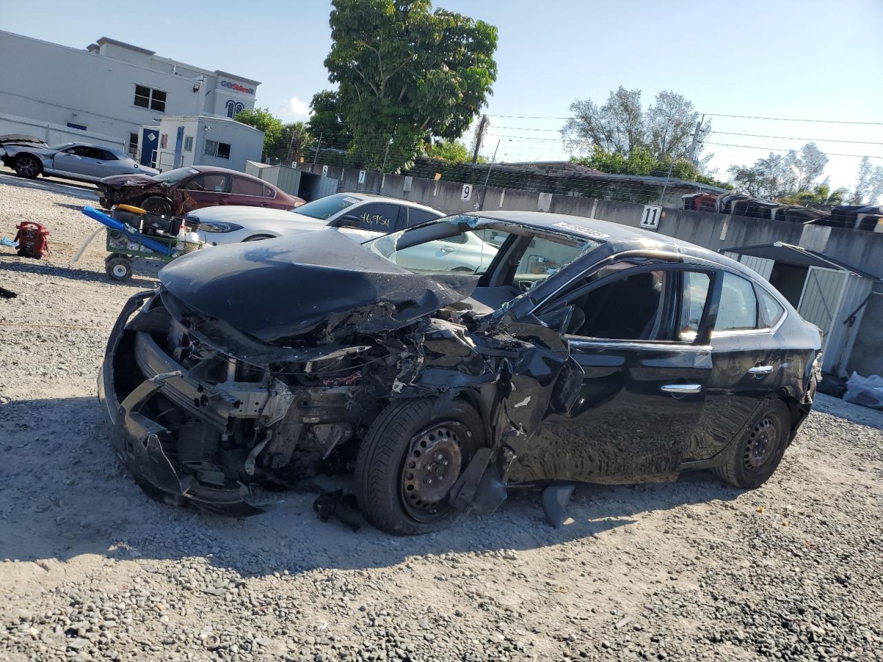2015 Nissan Sentra S for Sale in Opa Locka, FL - Front End