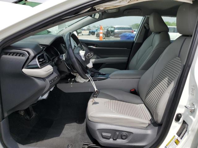 TOYOTA CAMRY 2021 Белый