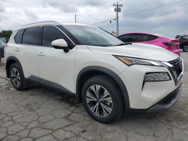  NISSAN ROGUE 2021 White