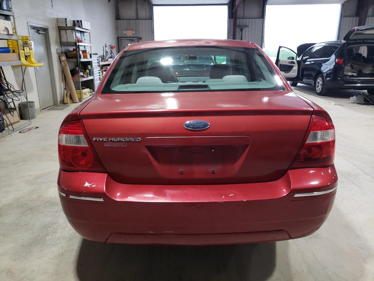 2005 Ford Five Hundred Se VIN: 1FAFP23185G131882 Lot: 55771475