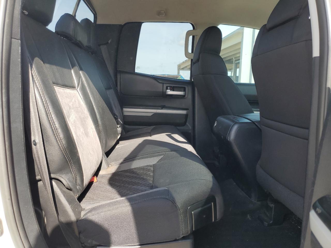 5TFUW5F17HX624989 TOYOTA TUNDRA 2017