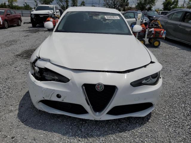  ALFA ROMEO GIULIA 2018 Белый