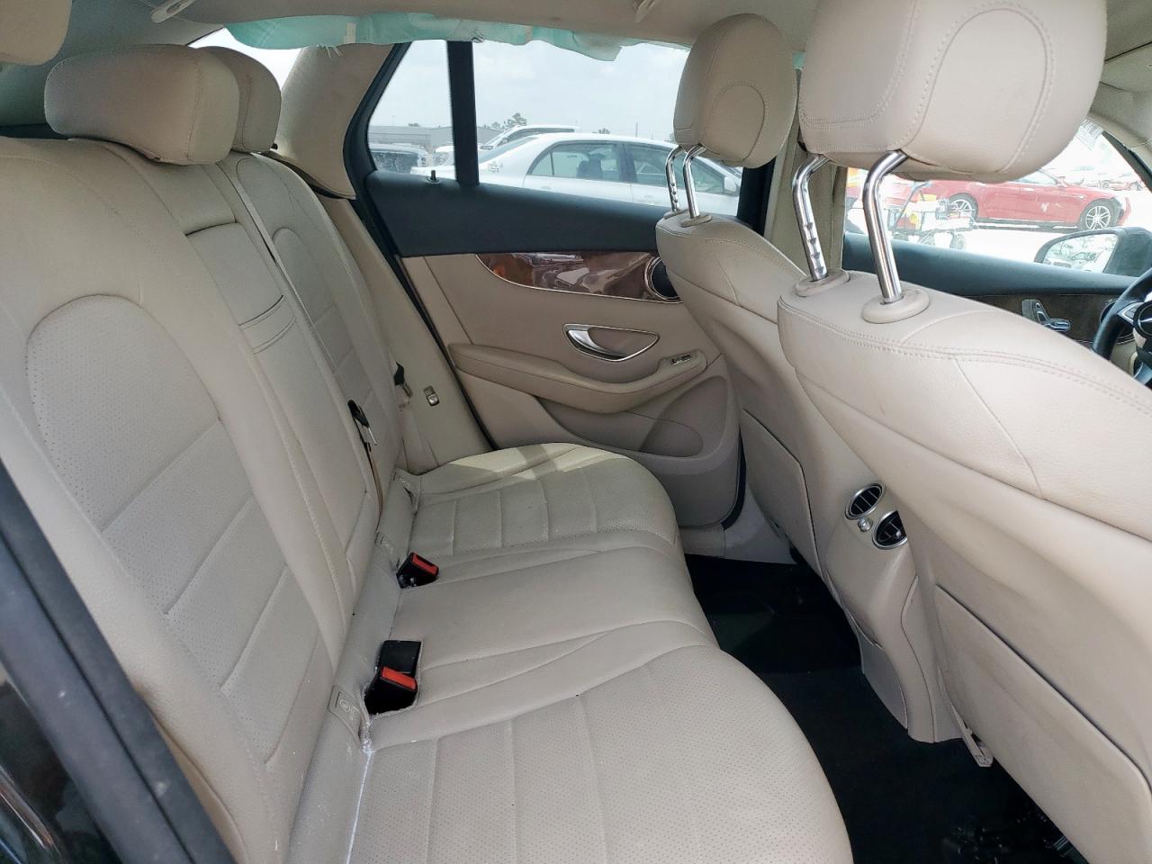 2018 Mercedes-Benz Glc 300 VIN: WDC0G4JB0JV073323 Lot: 58000885
