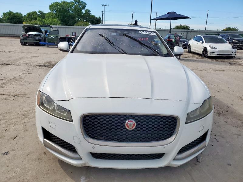Sedans JAGUAR XF 2017 Biały