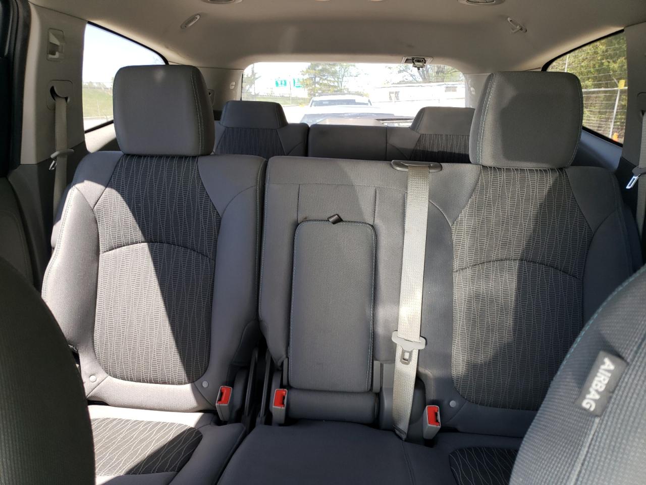1GNKRFKD7HJ329129 CHEVROLET TRAVERSE 2017