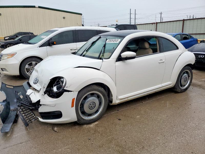 Hatchbacks VOLKSWAGEN BEETLE 2013 Biały
